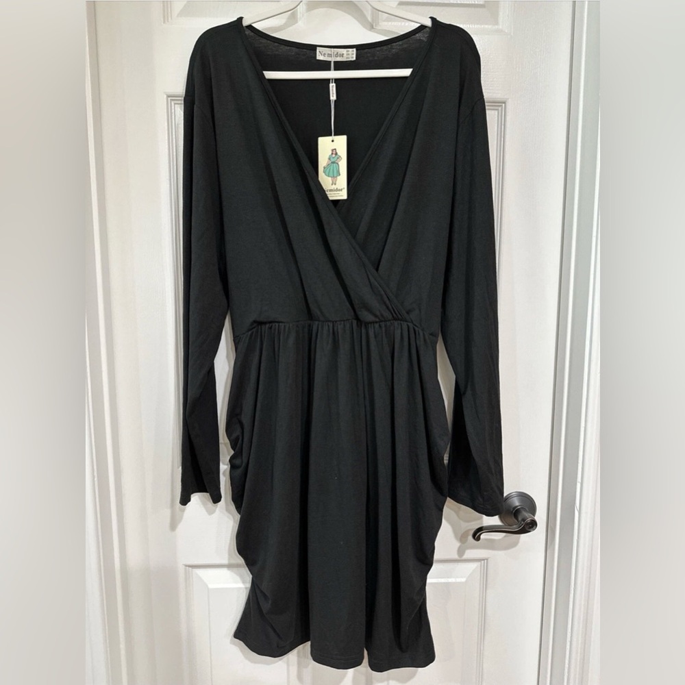 Nemidor SZ 24 Long Sleeve Surplice Neckline Knee Length Dress Side Ruching NWT